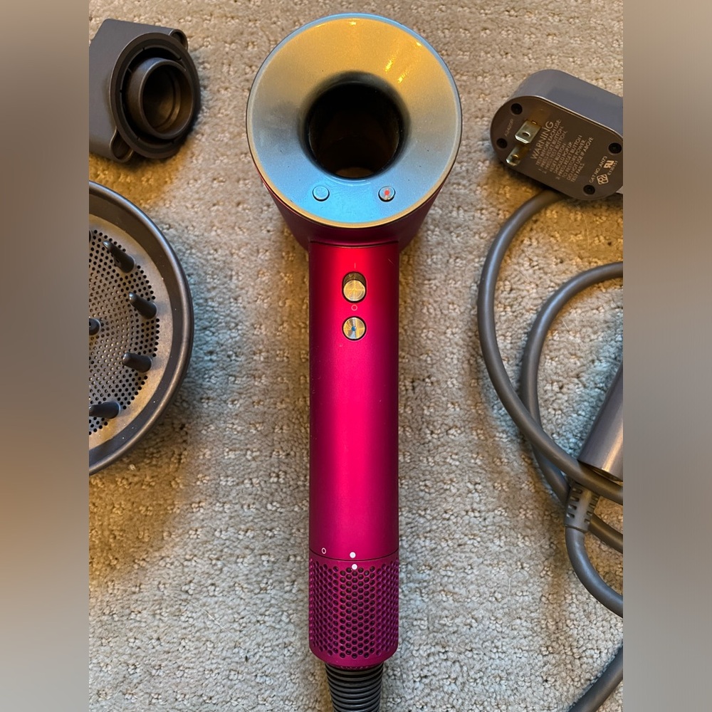 Dyson Supersonic Hair Dryer PINK